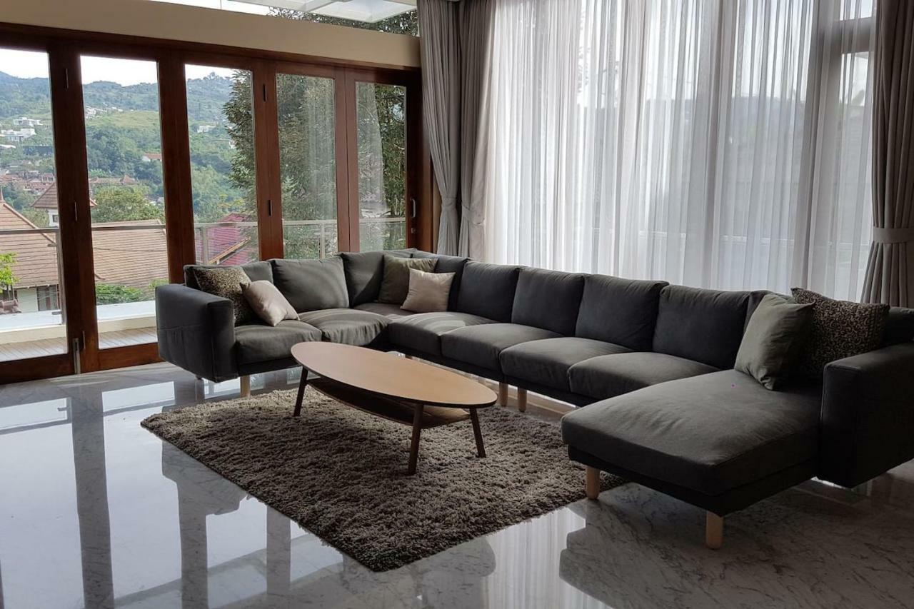 Bukit Dago Palace 22 Villa Bandung